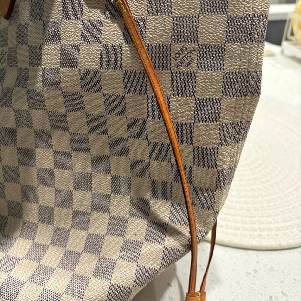 Louis Vuitton Neverfull GM - Picture 6 of 9